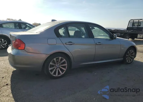 2011 BMW 328 Xi Sulev из США, поврежденный, VIN WBAPK5C55BA995334